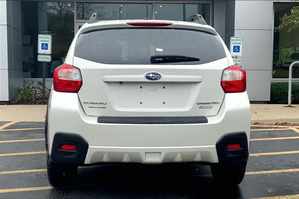2017 Subaru Crosstrek 2.0i photo 1