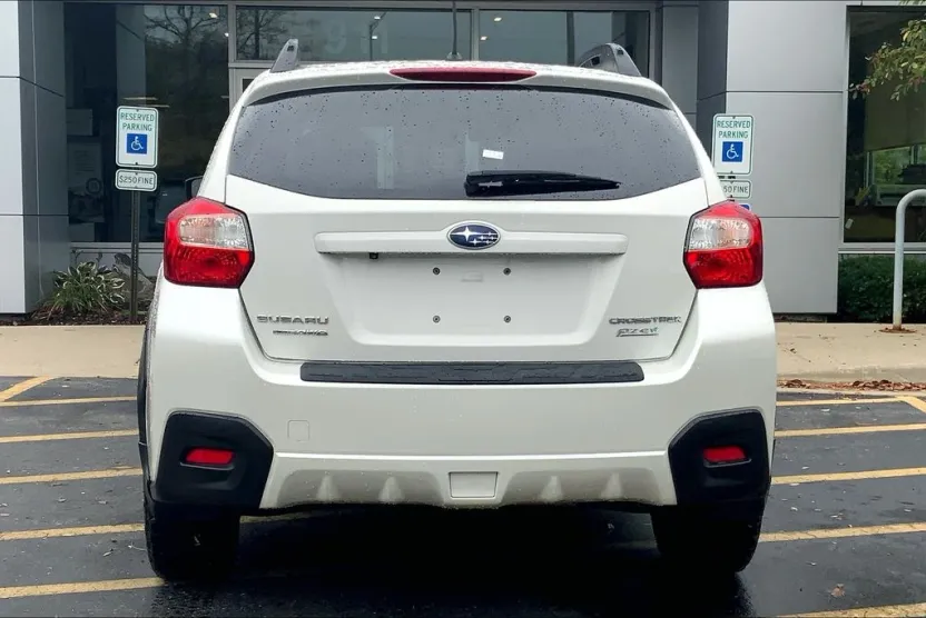 2017 Subaru Crosstrek 2.0i photo 1
