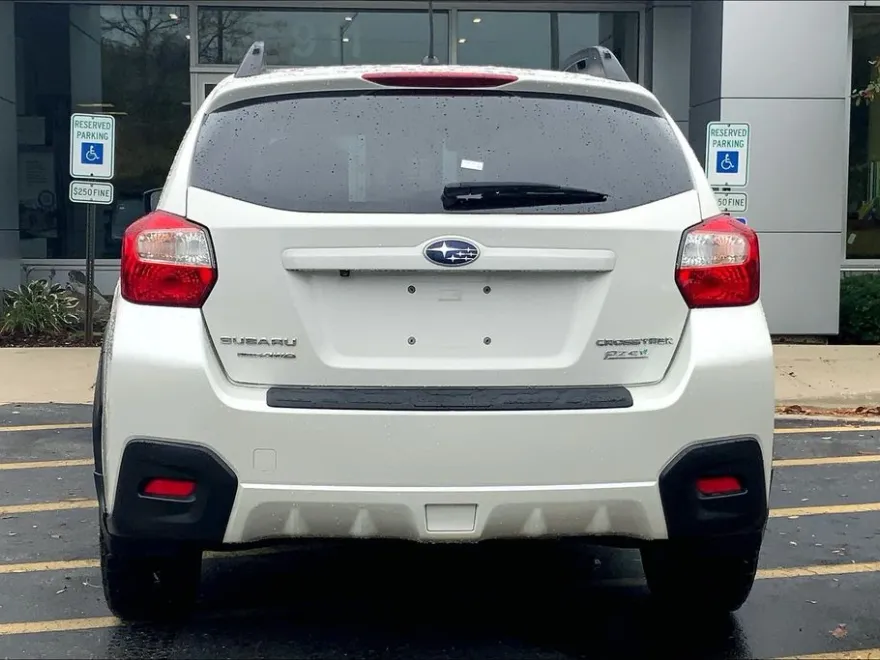 2017 Subaru Crosstrek 2.0i photo 1