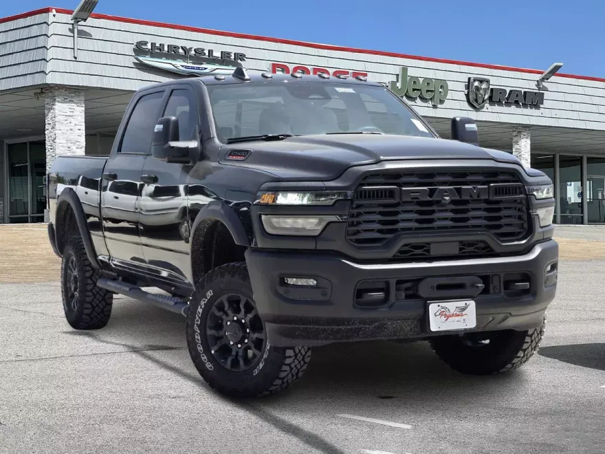 2025 Ram 2500 Tradesman photo 1