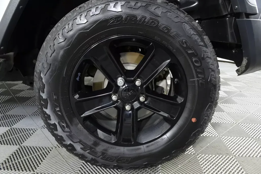 2021 Jeep Wrangler Unlimited Sahara Altitude photo 1