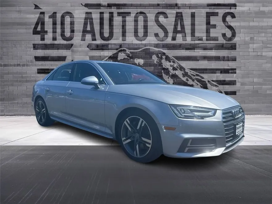 2017 Audi A4 2.0T Quattro Premium Plus photo 1