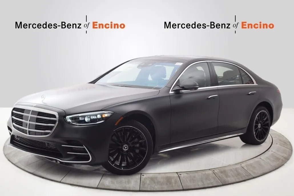 2026 Mercedes Benz S 500 4MATIC photo 1