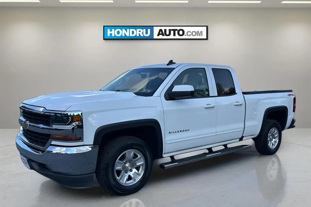 2018 Chevrolet Silverado 1500 LT photo 1