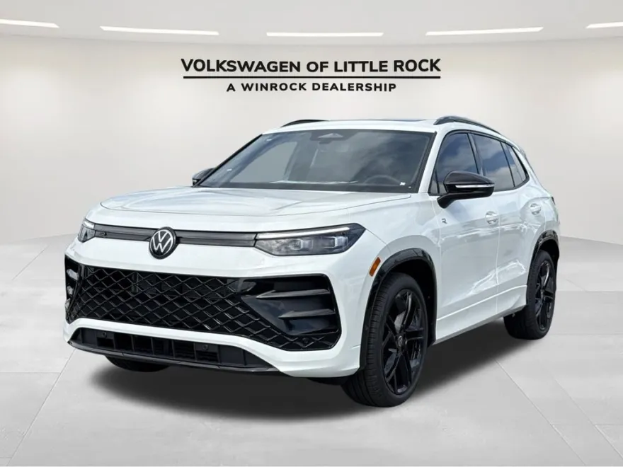 2025 Volkswagen Tiguan SE R-Line Black photo 1