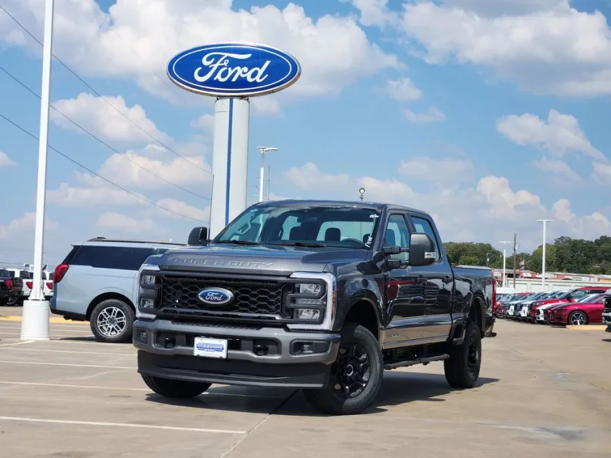 2026 Ford F-250 XL photo 1
