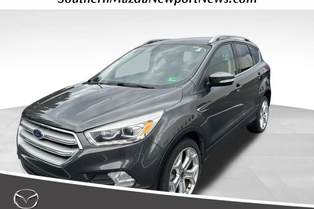 2019 Ford Escape Titanium photo 1