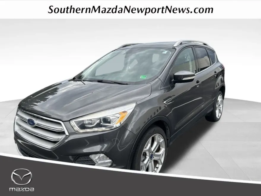 2019 Ford Escape Titanium photo 1