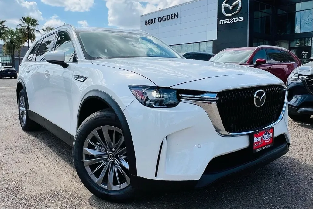 2025 Mazda CX-90 3.3 Turbo Preferred photo 1