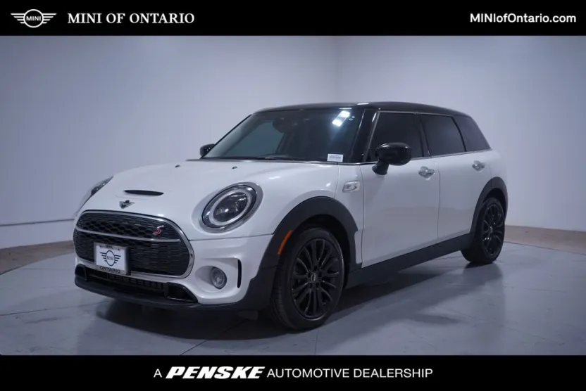 2023 Mini Cooper Base S photo 1