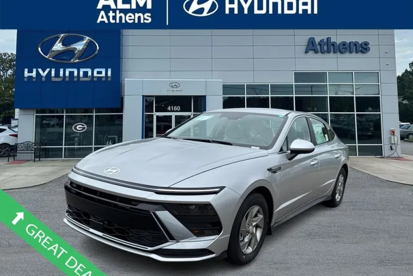 2025 Hyundai Sonata SE photo 1