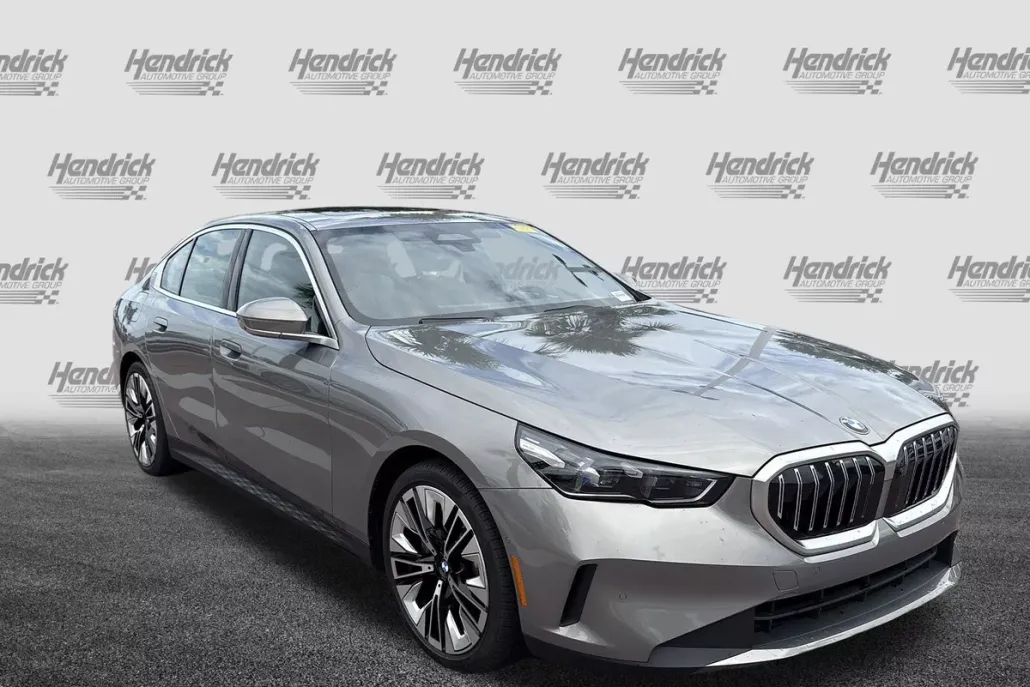 2024 Bmw 530i photo 1