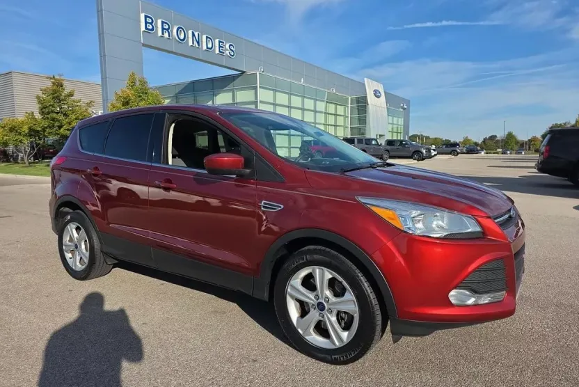 2015 Ford Escape SE photo 1