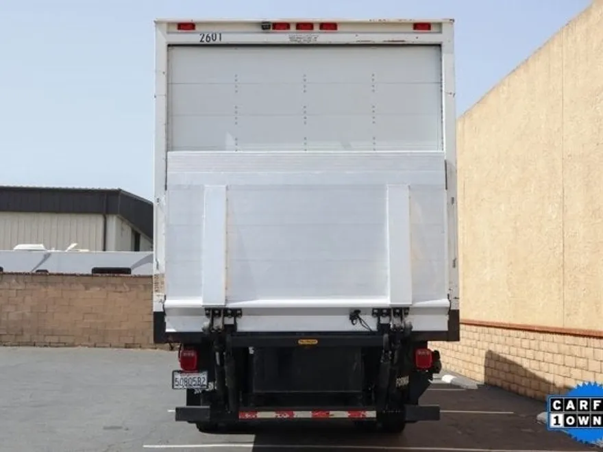 2017 Ford F-750 photo 7
