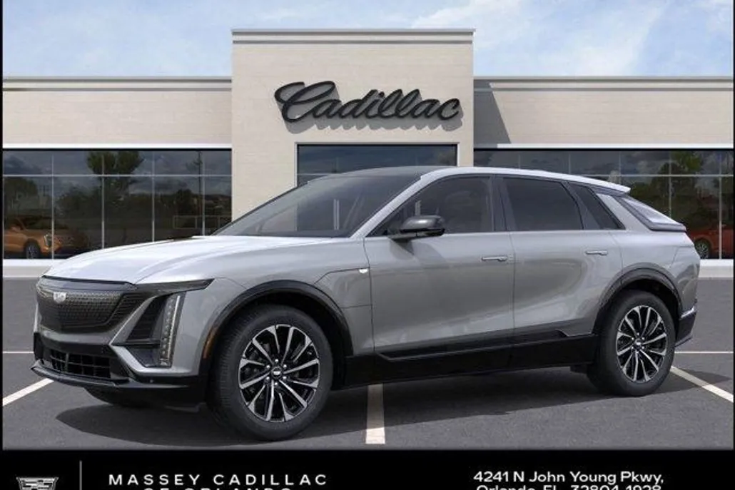 2025 Cadillac Lyriq Sport photo 1