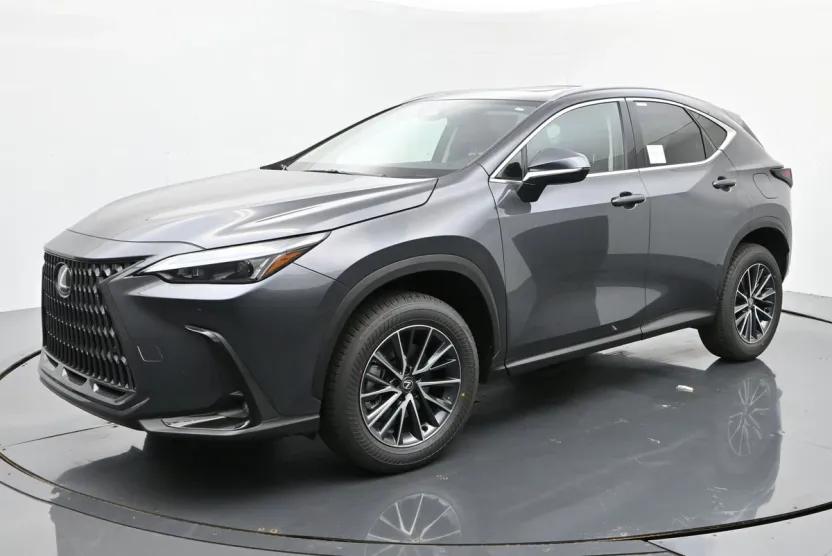 2025 Lexus NX 350 photo 1