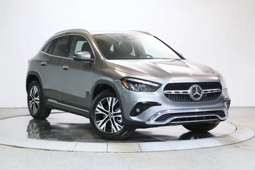 2025 Mercedes Benz GLA 250 4MATIC photo 1
