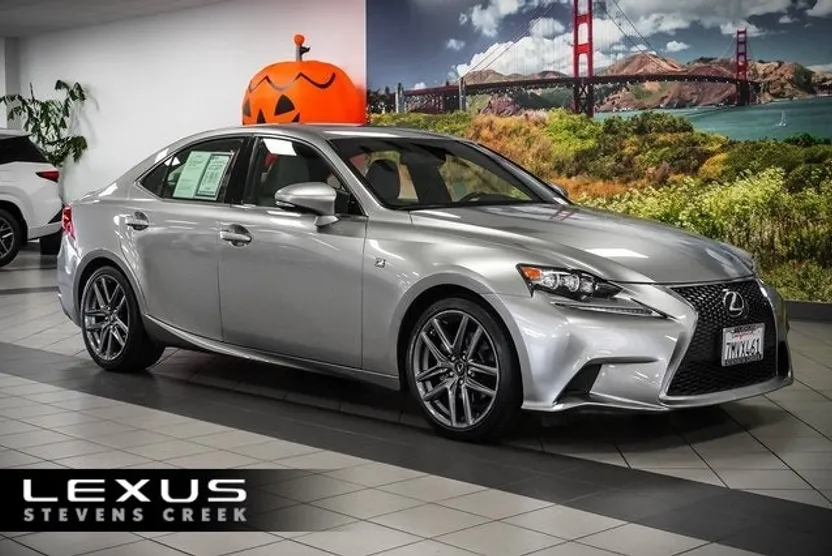 2015 Lexus IS 250 F SPORT photo 1