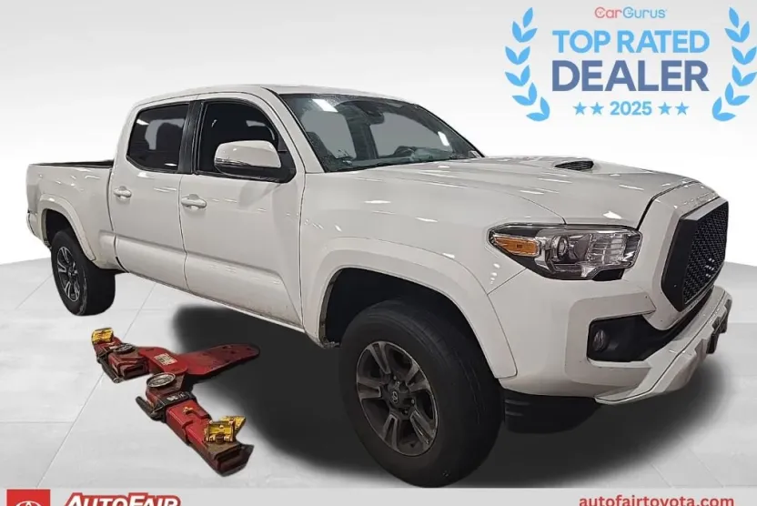 2019 Toyota Tacoma TRD Sport V6 photo 1