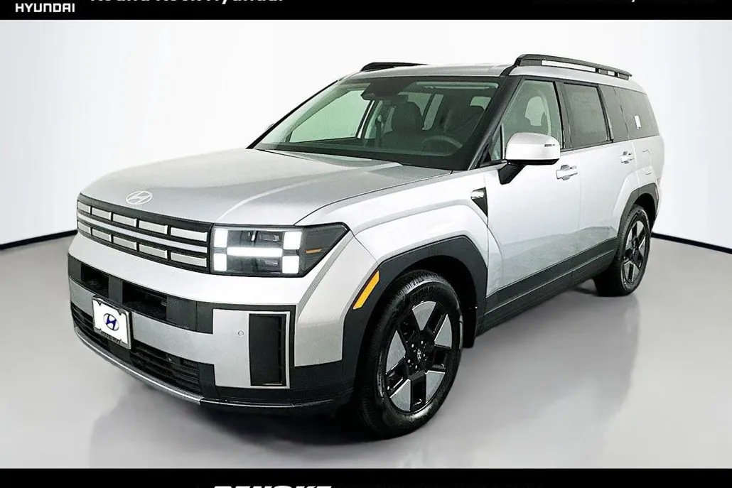 2026 Hyundai Santa Fe SEL photo 1