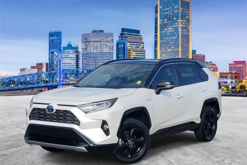 2021 Toyota RAV4 Hybrid XSE photo 1