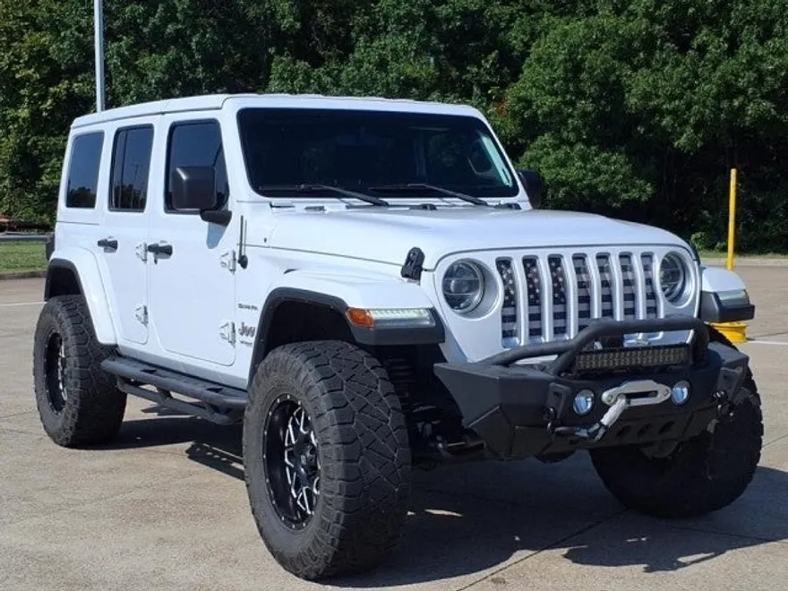 2018 Jeep Wrangler Unlimited Sahara photo 1