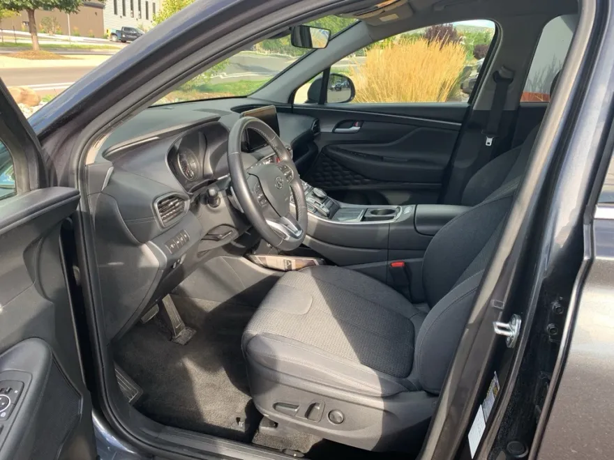 2023 Hyundai Santa Fe SEL photo 1