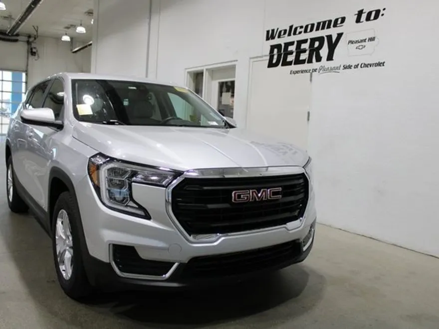 2022 Gmc Terrain SLE photo 1