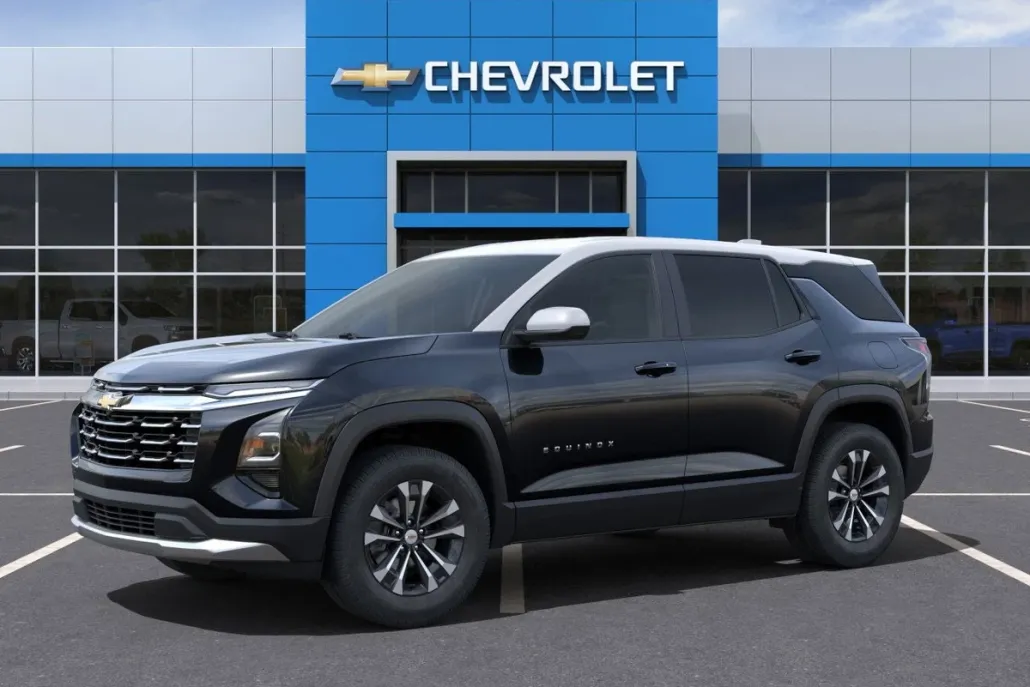 2025 Chevrolet Equinox LT photo 1