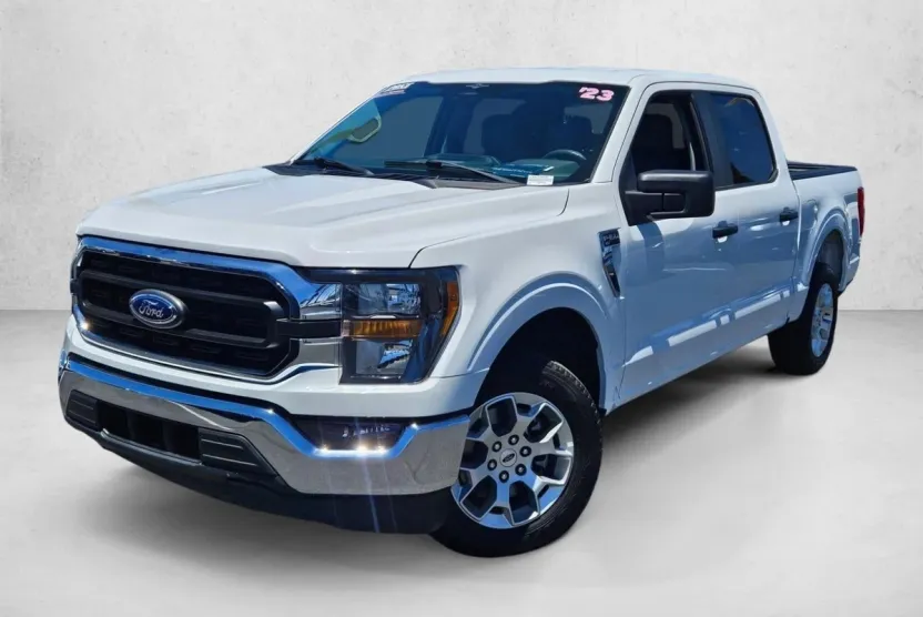 2023 Ford F-150 XLT photo 1