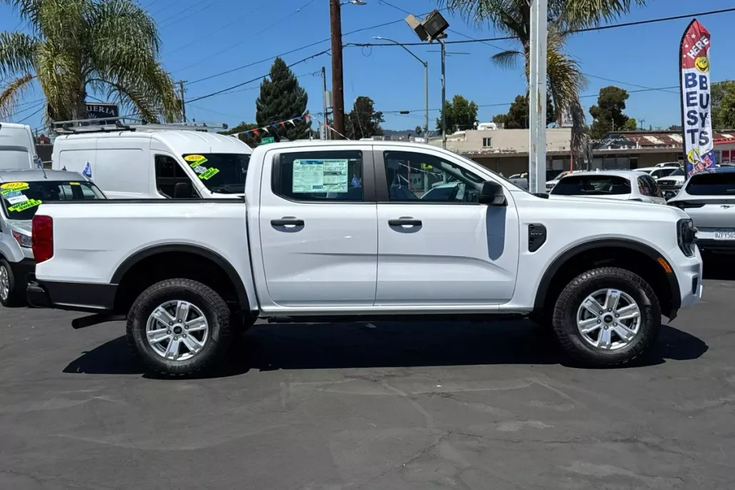 2025 Ford Ranger XL photo 1