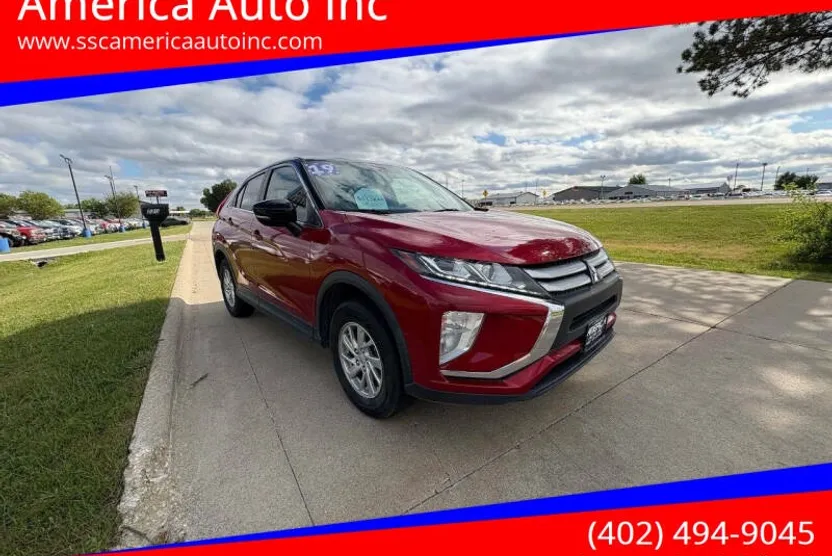 2019 Mitsubishi Eclipse Cross ES photo 1