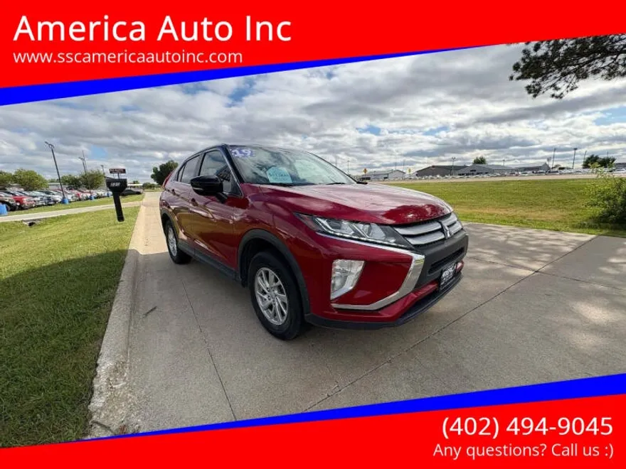 2019 Mitsubishi Eclipse Cross ES photo 1