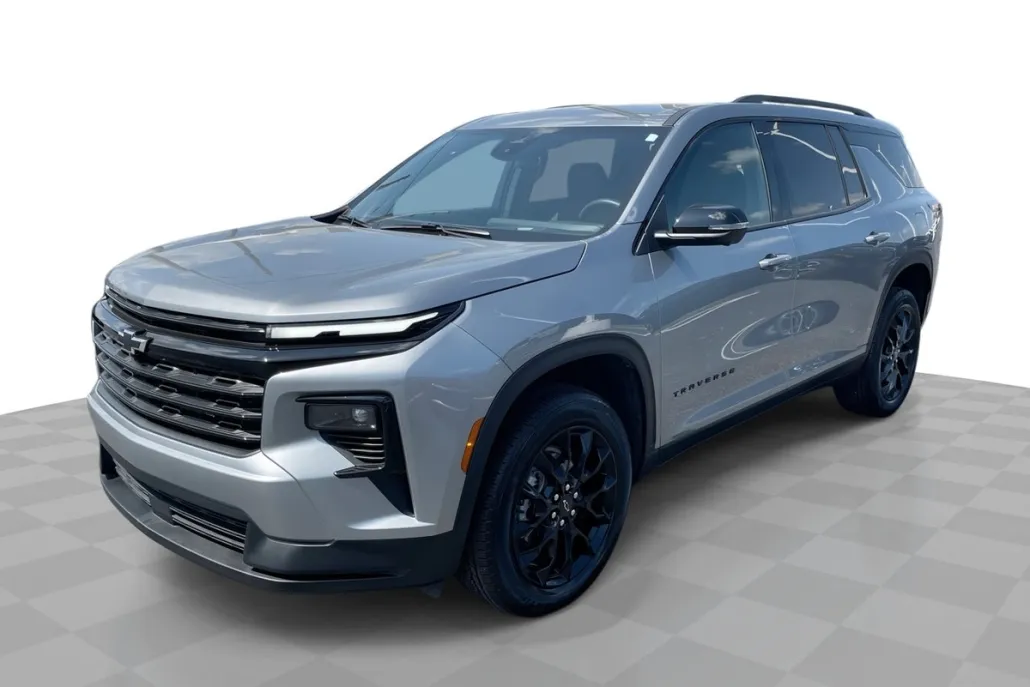 2025 Chevrolet Traverse photo 1