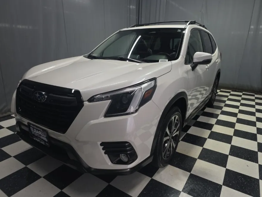 2023 Subaru Forester Limited photo 1