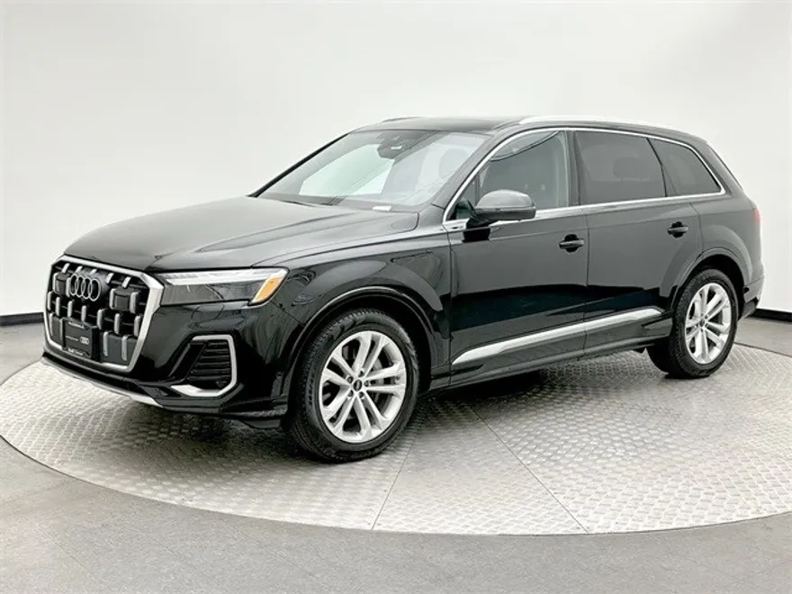 2025 Audi Q7 55 Prestige photo 1