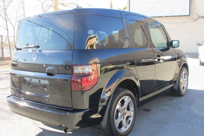2007 Honda Element SC photo 1