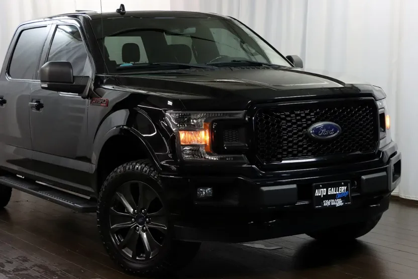 2018 Ford F-150 photo 1