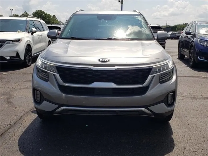 2021 Kia Seltos SX photo 1