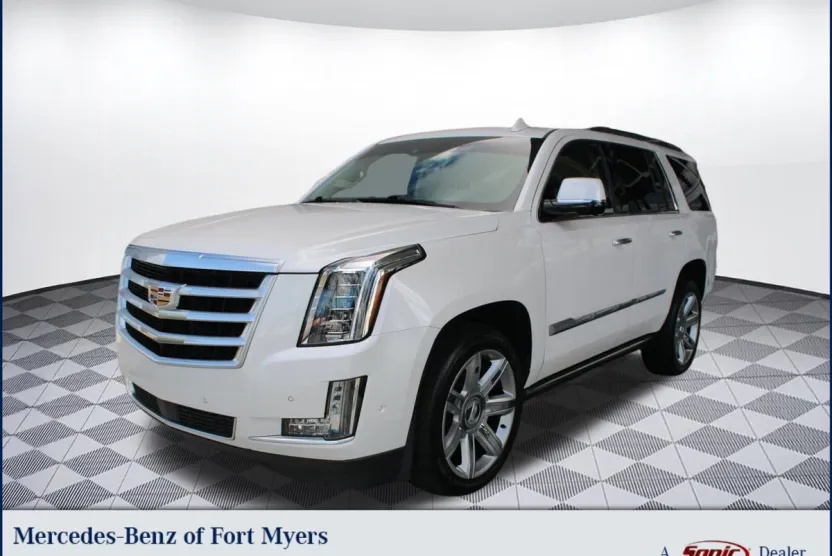 2019 Cadillac Escalade Premium Luxury photo 1