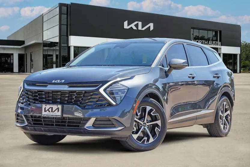 2024 Kia Sportage EX photo 1