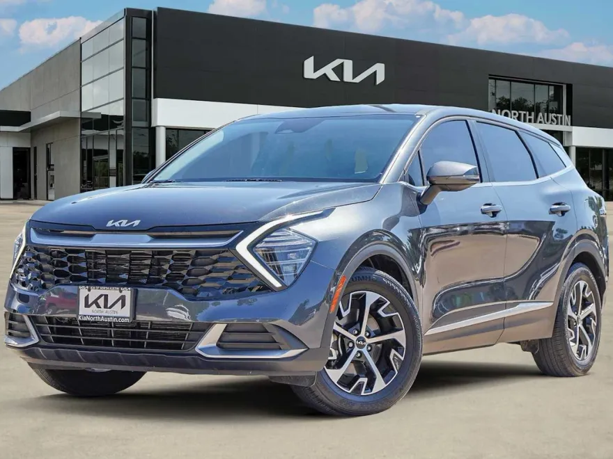 2024 Kia Sportage EX photo 1