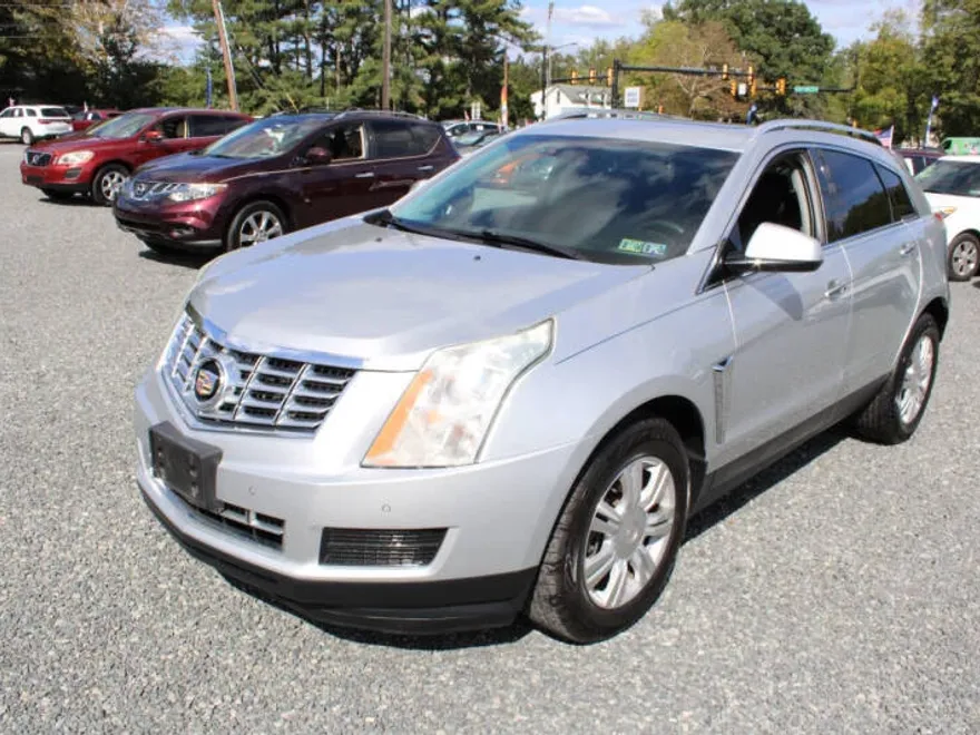 2016 Cadillac SRX Luxury photo 1
