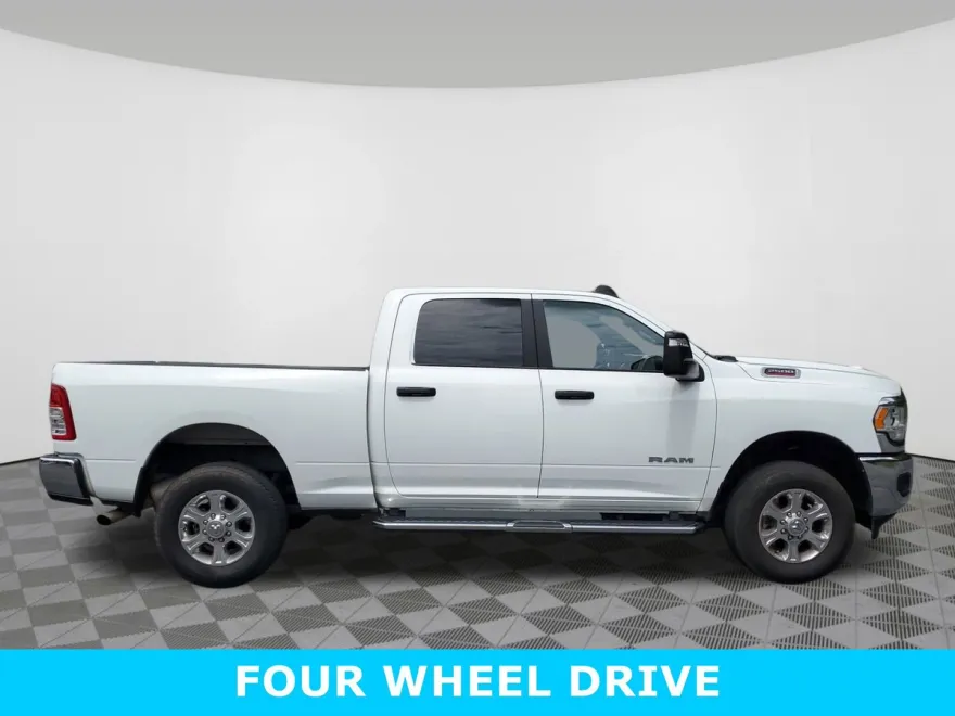 2024 Ram 2500 Big Horn photo 1
