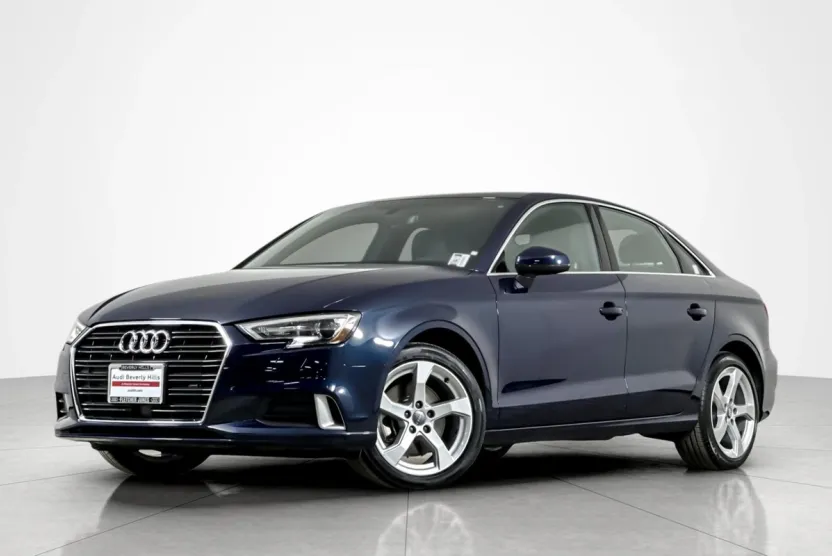 2019 Audi A3 Premium 40 TFSI photo 1