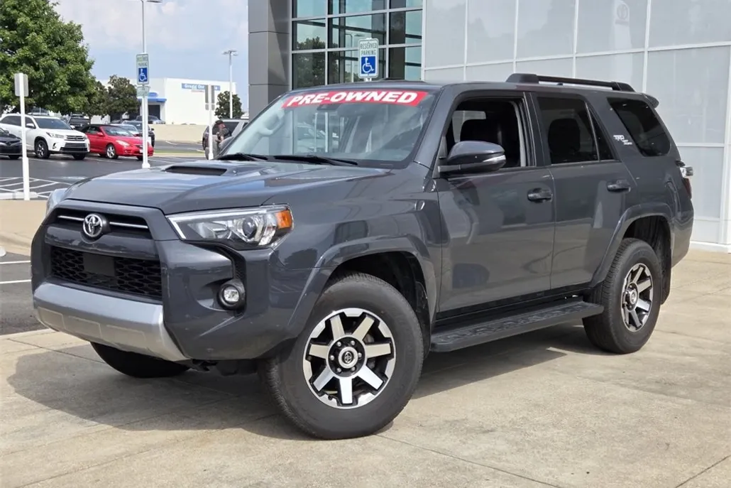 2024 Toyota 4Runner TRD Premium photo 1
