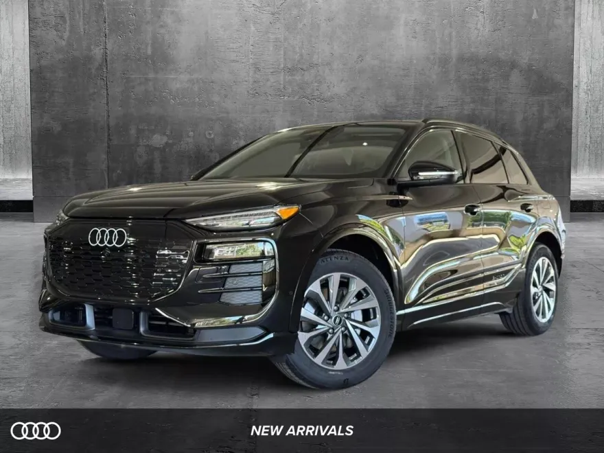 2025 Audi Q6 E-tron Premium Plus photo 1