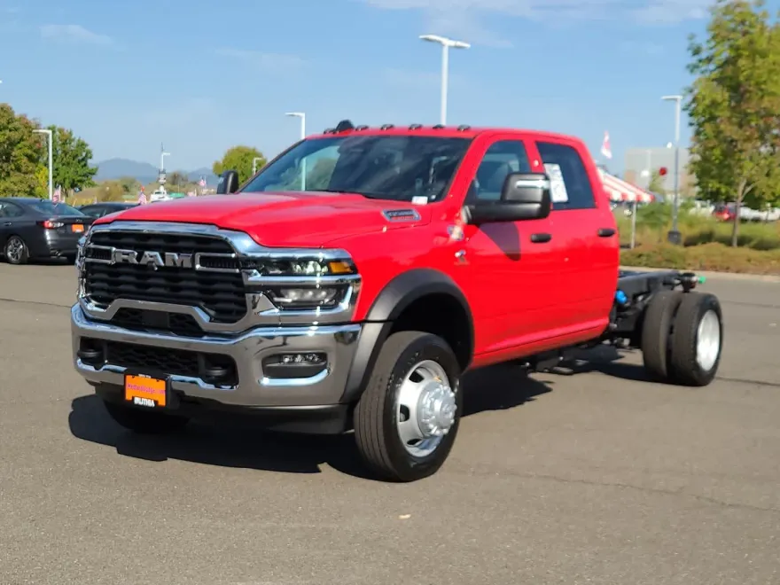 2026 Ram 5500 Tradesman photo 1