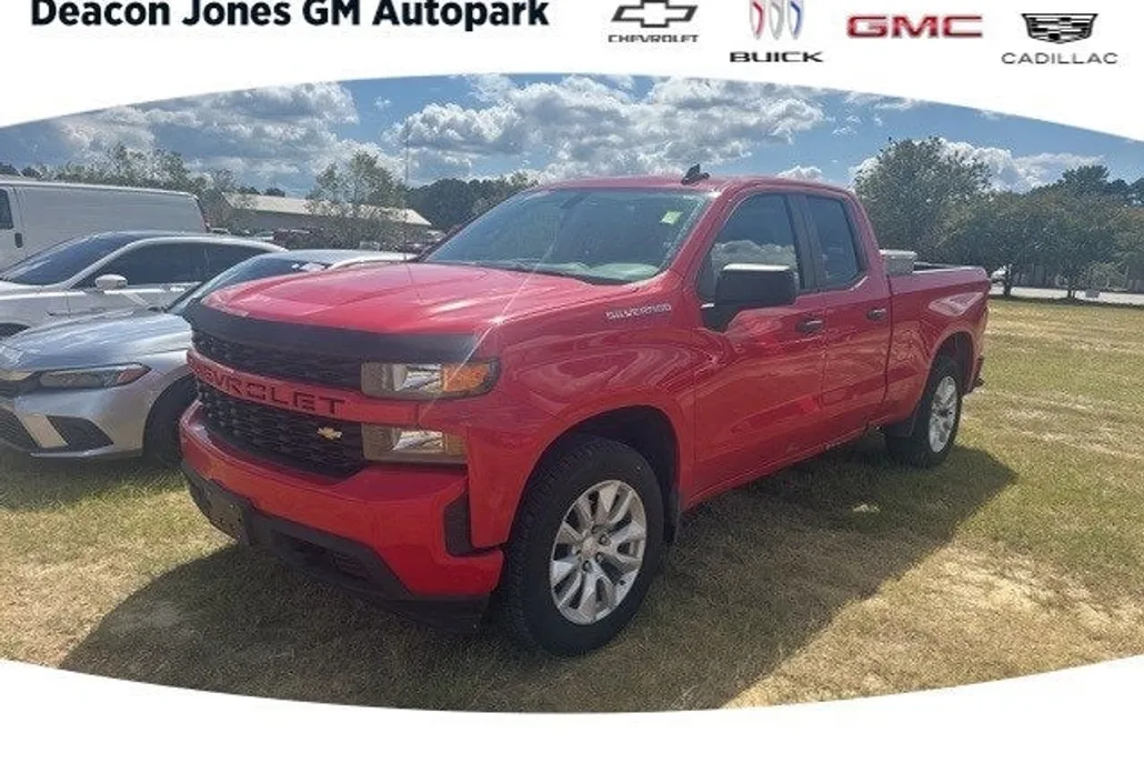 2022 Chevrolet Silverado 1500 Custom photo 1