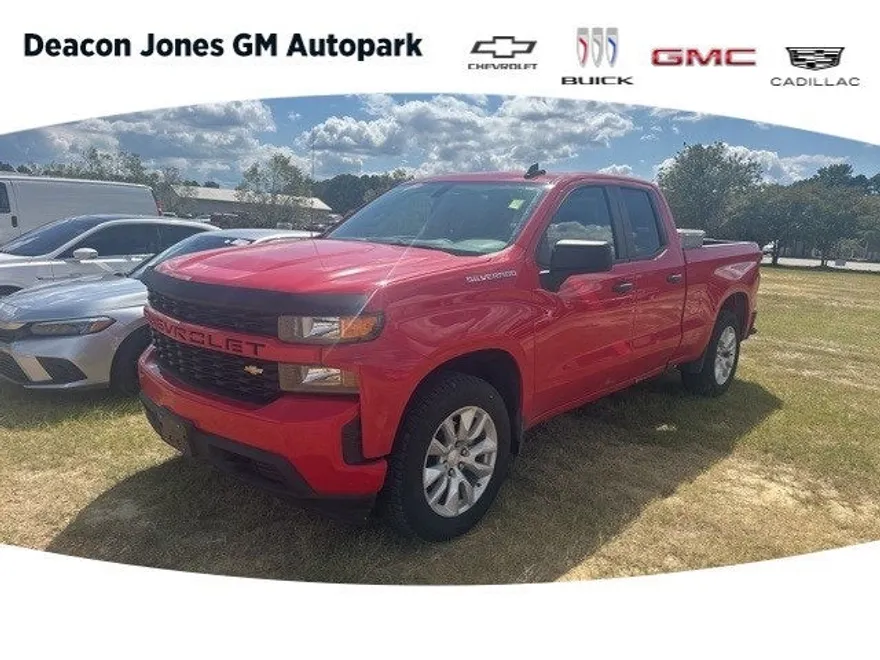 2022 Chevrolet Silverado 1500 Custom photo 1